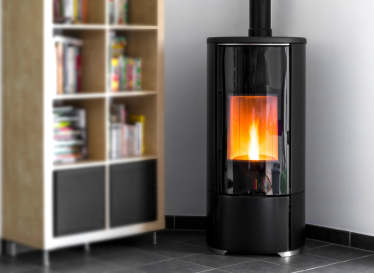 Étape 1 - Pièce avant travaux avec ancienne cheminée